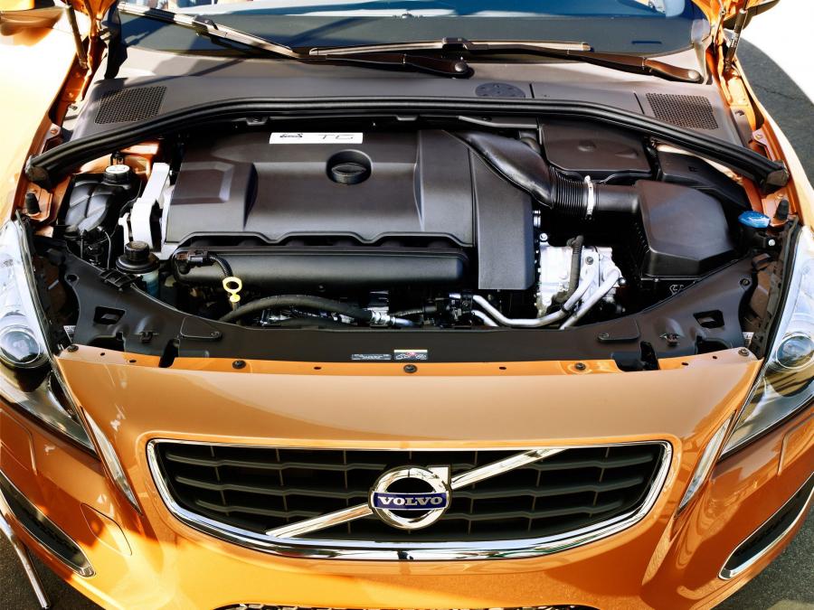  Volvo V60 2010 года  (фото 40 из 55)